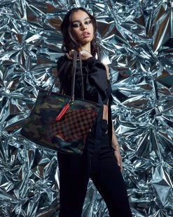 SPRAYGROUND® BAGS THE PARADOXX SHARK TOTE