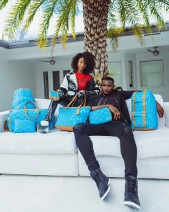 SPRAYGROUND® ILLUCHAINS TURQ TOTE BAGS 23 SPRAYGROUND® ILLUCHAINS TURQ TOTE BAGS