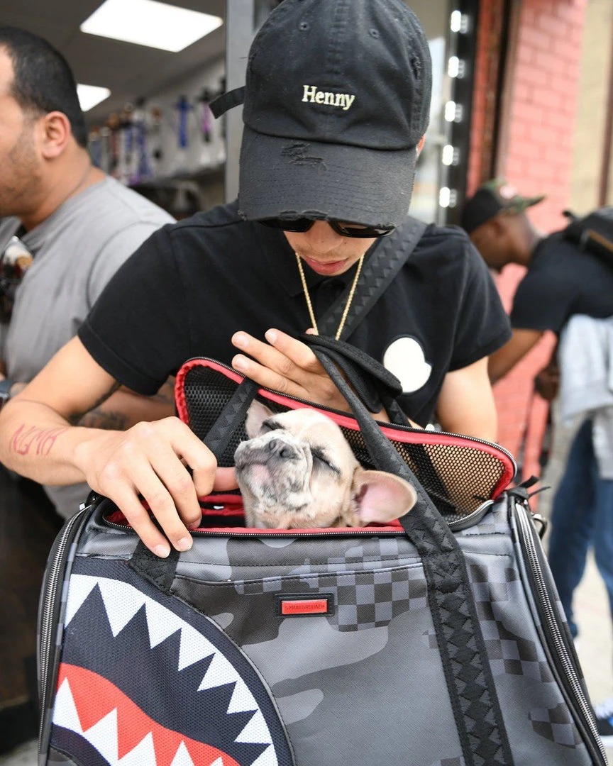 SPRAYGROUND® BAGS 3AM PET CARRIER 11 SPRAYGROUND® BAGS 3AM PET CARRIER