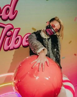 SPRAYGROUND® FACE MASKS 3AM PINK DRIP FACE MASK 12 SPRAYGROUND® FACE MASKS 3AM PINK DRIP FACE MASK