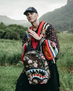 SPRAYGROUND® BAGS SHARKFLOWER DLX BACKPACK 11 SPRAYGROUND® BAGS SHARKFLOWER DLX BACKPACK