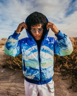 SPRAYGROUND® SHARKSPHERE REVERSIBLE PUFFER JACKET 24 SPRAYGROUND® SHARKSPHERE REVERSIBLE PUFFER JACKET