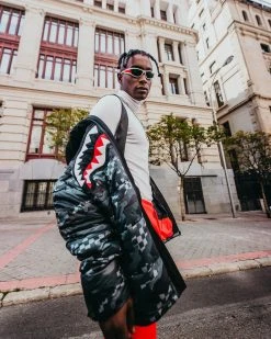 SPRAYGROUND® APPAREL+GEAR 3AM ITALIA BACKSTRAP PUFFER JACKET