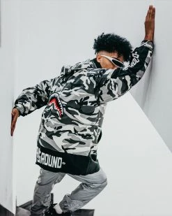 SPRAYGROUND® NIGHT CAMO PULLOVER ANORAK JACKET APPAREL+GEAR 18 SPRAYGROUND® NIGHT CAMO PULLOVER ANORAK JACKET APPAREL+GEAR